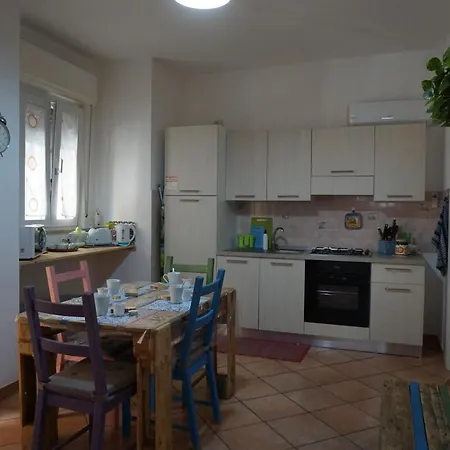 Tinky's House 아파트