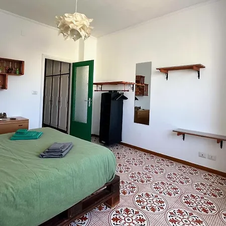 Apartman Tinky's House