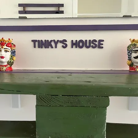 Tinky's House *