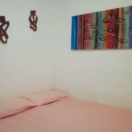 Tinky's House 아파트 체팔루