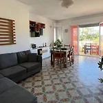 Apartament Tinky's House