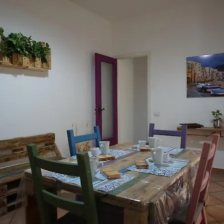 Apartment Tinky's House *